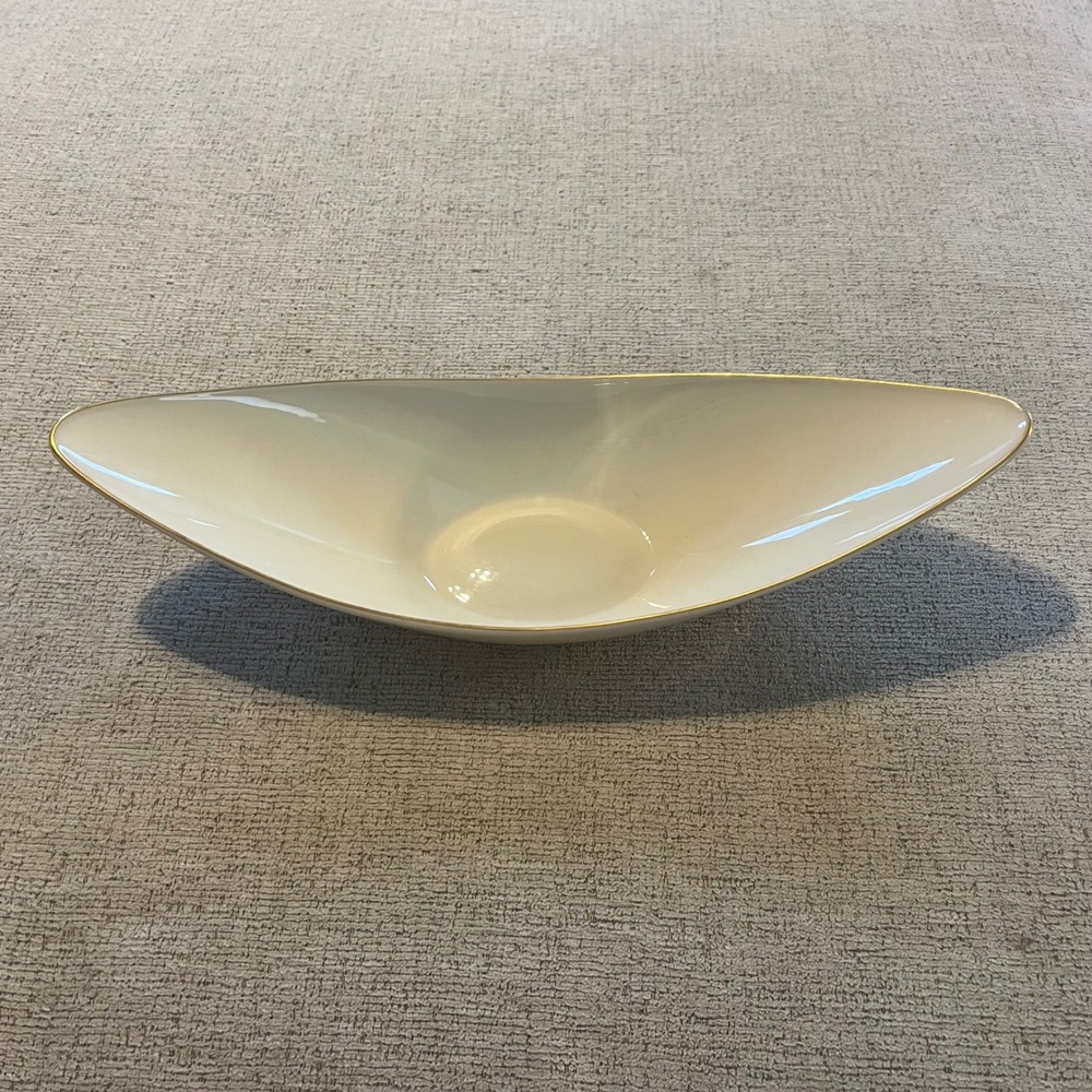 Vintage Lenox Ivory Porcelain Boat Bowl Gold Trim USA Decorative‎ Centerpiece